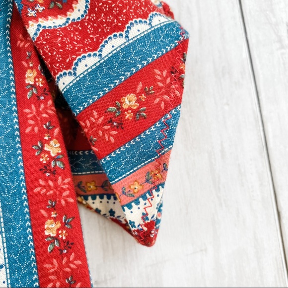 Vintage Cottage Core Handmade Ruffle Short Sleeve Floral Blouse - Picture 6 of 12